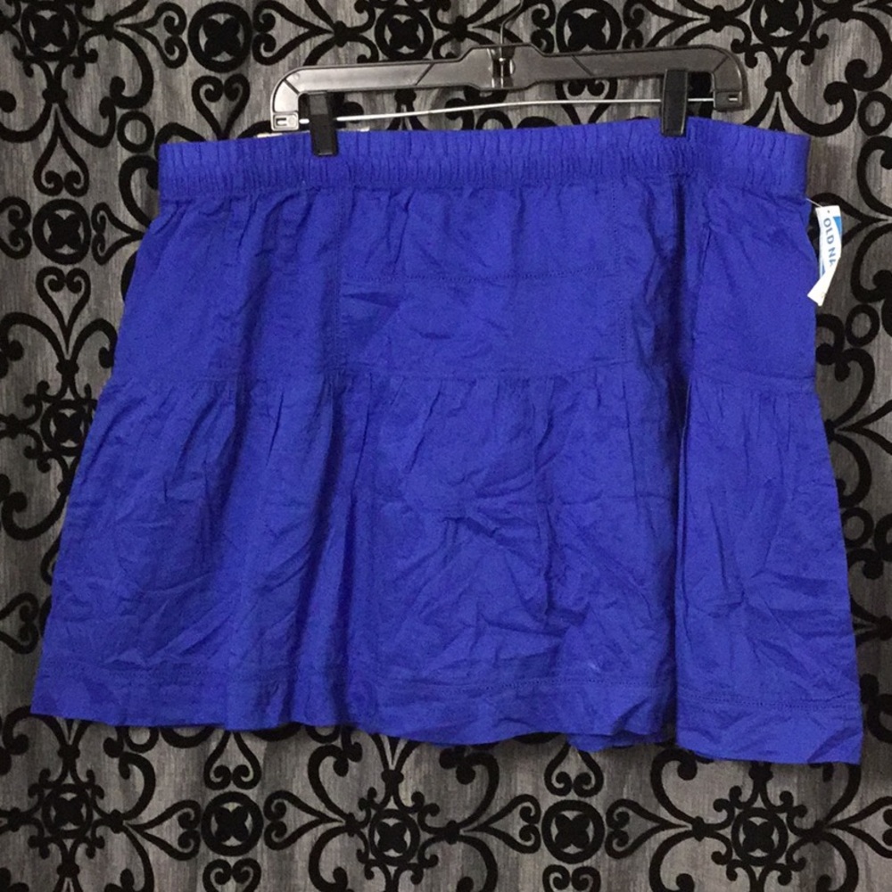 Old Navy eyelet skirt